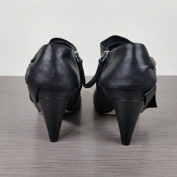Page Catrine Bow Pointed Toe Booties, Black Leather, Womens Size 8 M - Picture 5 of 13
